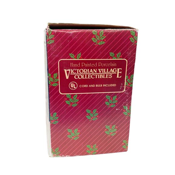 Victorian Village Collectibles Hand Painted Porcelain City Hall - Picture 8 of 11